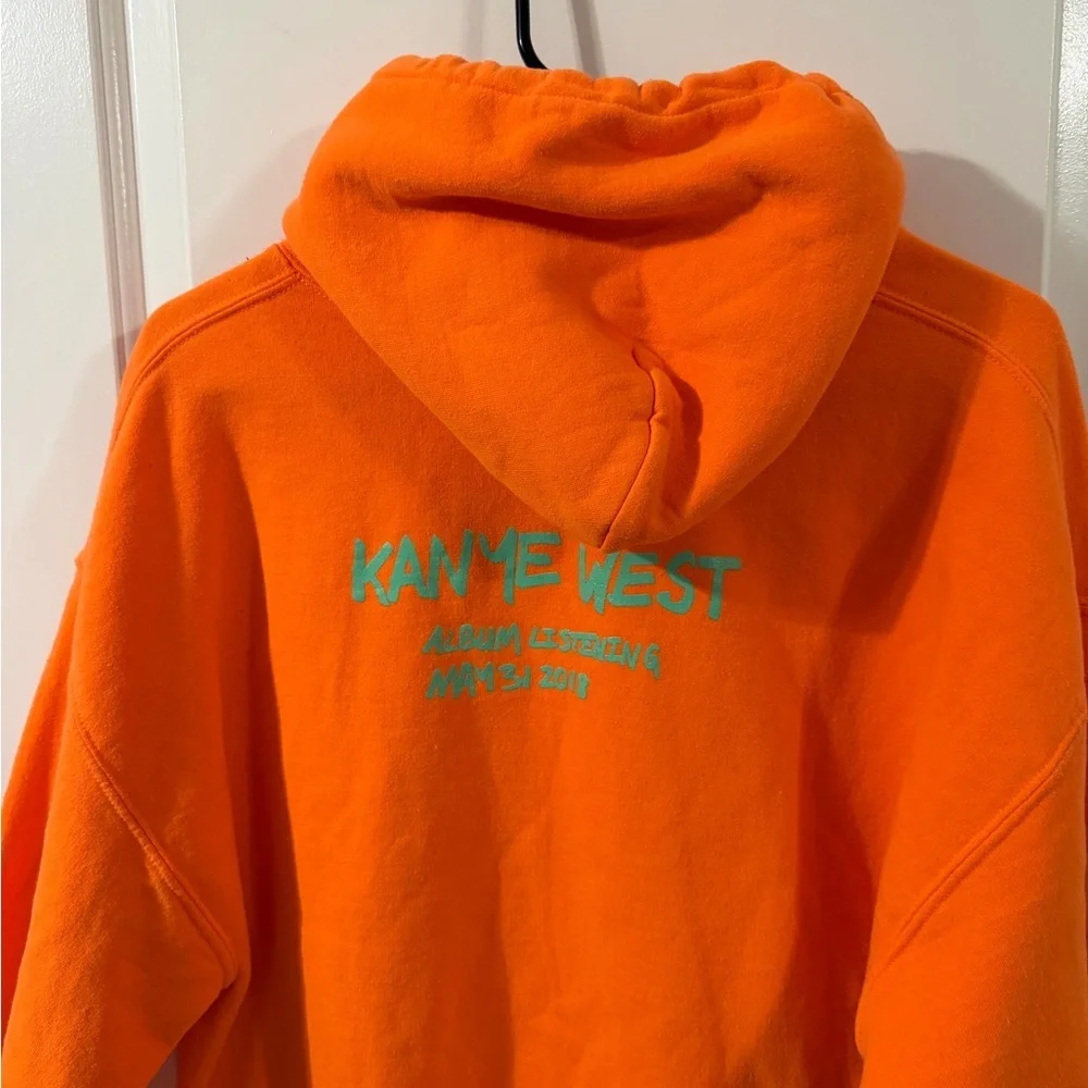 Kanye West "Wyoming" Jackson Hole Listening Party Hoodie - Picture 4 of 6